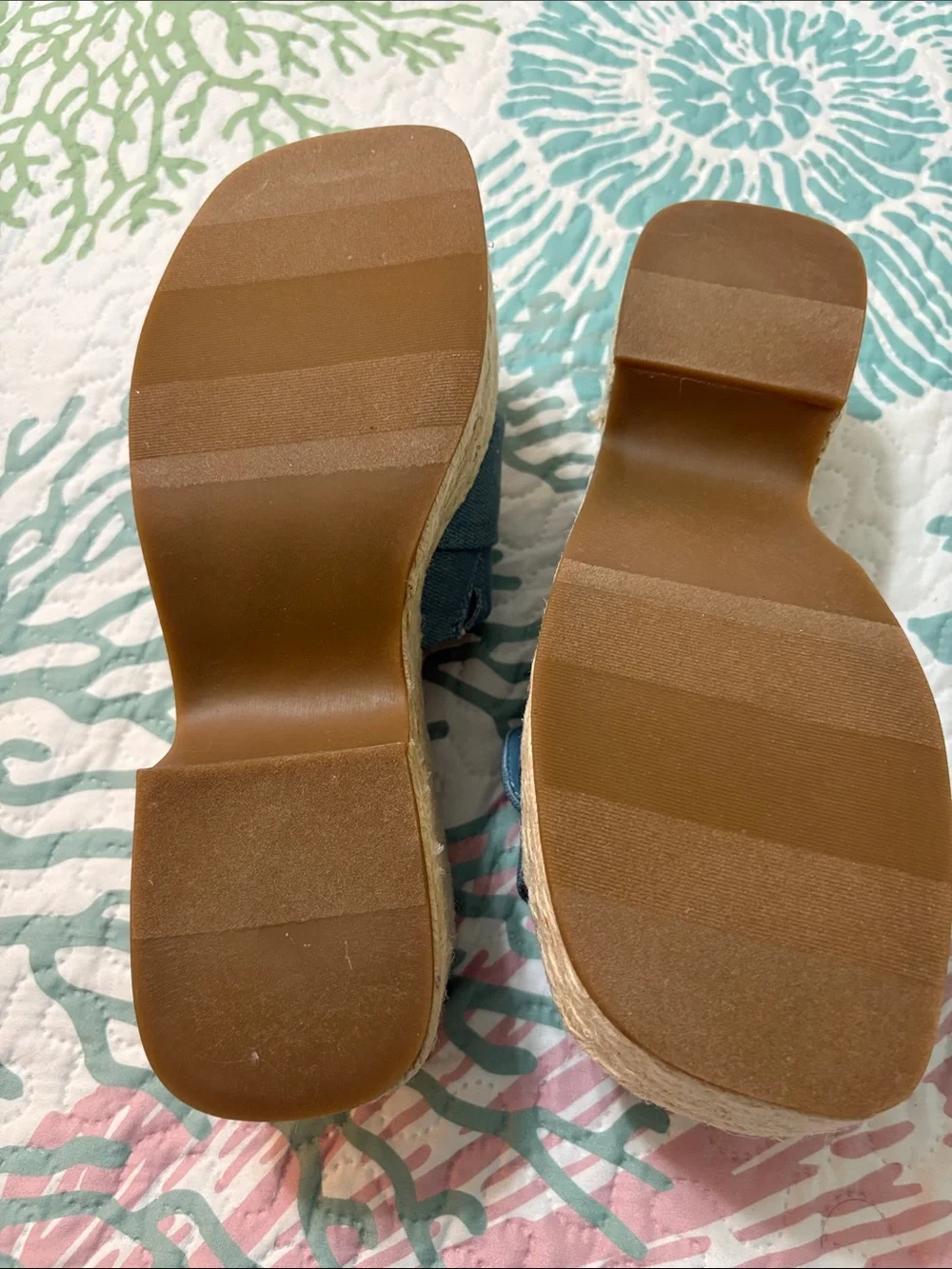Sugar sandals